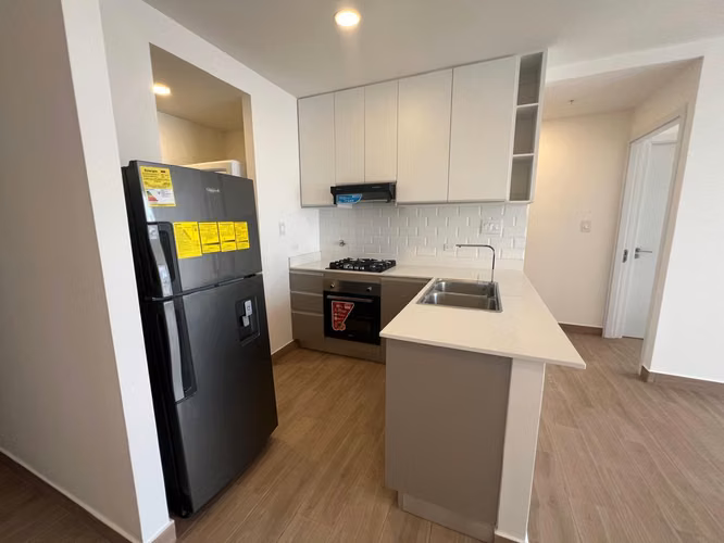SE ALQUILA APARTAMENTO EN PH SKY SWISS | EL CANGREJO