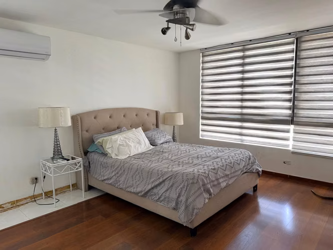 Venta de Apartamento en El Cangrejo, PH Mirador del Cangrejo, 200m²