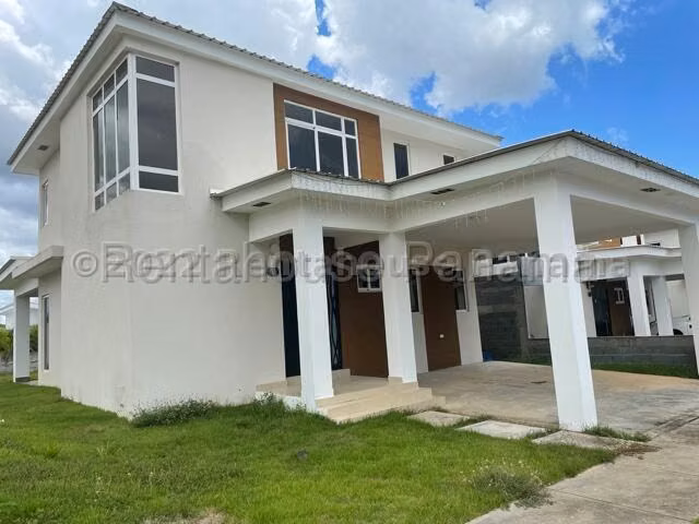 alquilo casa en costa verde senderos OF 26-4533