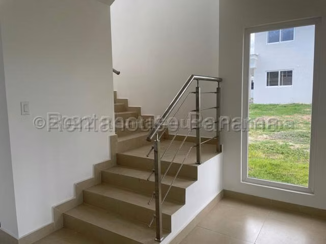 alquilo casa en costa verde senderos OF 26-4533