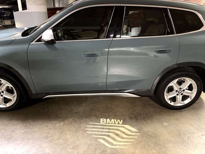 BMW X1 sDrive18i X Line 2023 – Interior de lujo – Llantas Michelin nuevas – 33,000 km – Un solo dueño - Imagen 13