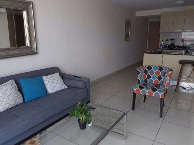 ALQUILO APARTAMENTO EN VIA ESPAÑA 2R, 2B 990!!!