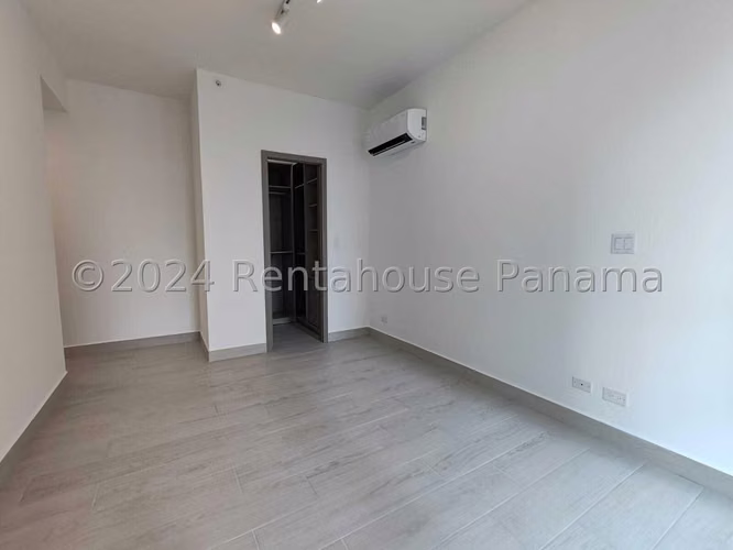 Venta de Apartamento en Obarrio Ph Urbana Mts2: 106.50 PD