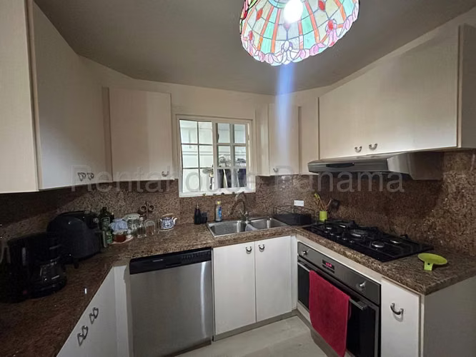 Casa en Venta en Albrook  JG
