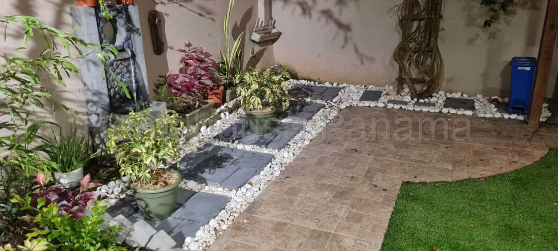 Casa en Venta en Albrook  JG