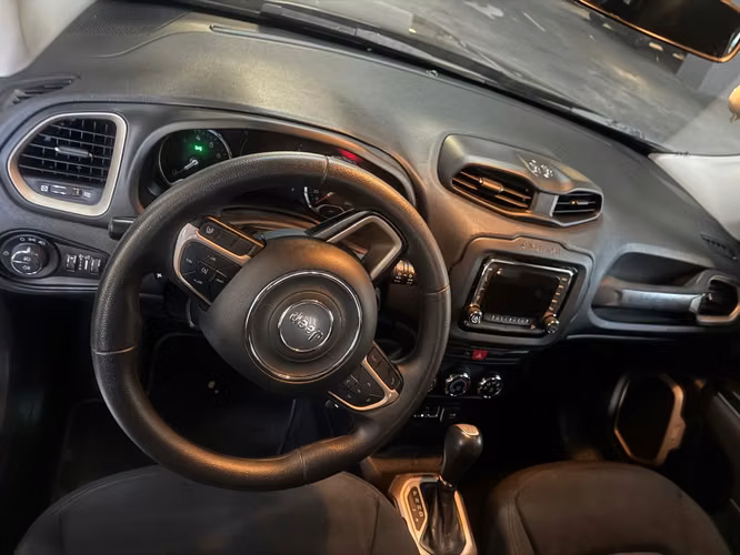 Jeep Renegade 2018 BUEN ESTADO
