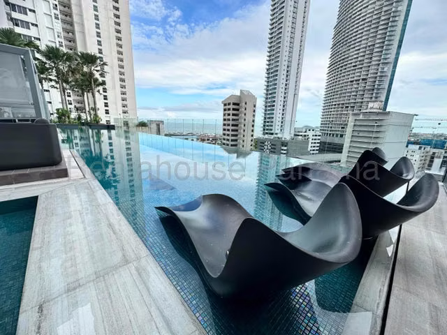 Apartamento en Alquiler en Nuovo Bella Vista 26YCG6004