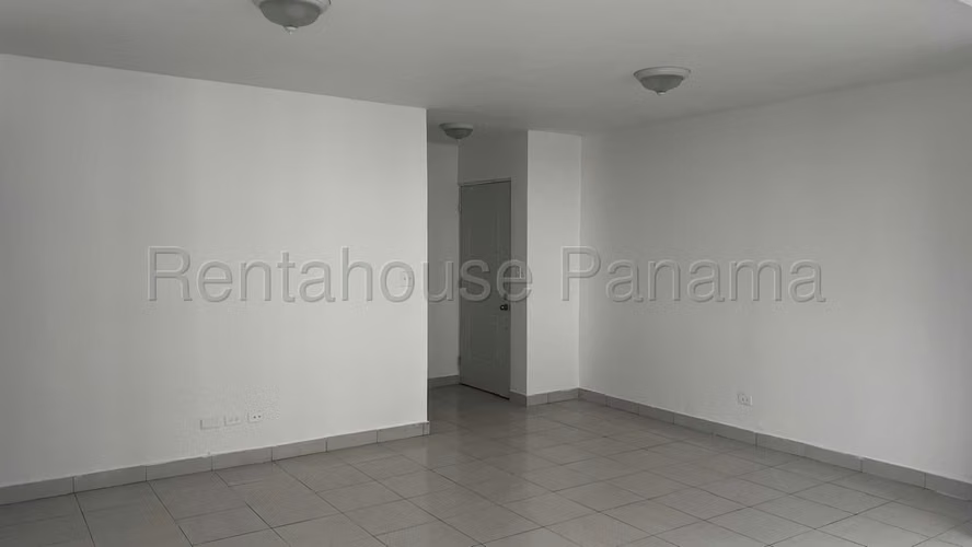 Venta de apartamento en Condado del Rey AK