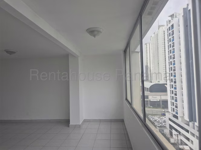 Venta de apartamento en Condado del Rey AK