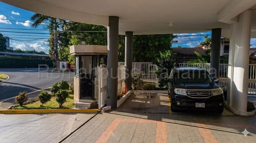 Venta San Francisco PH Lexus 26YCG7126
