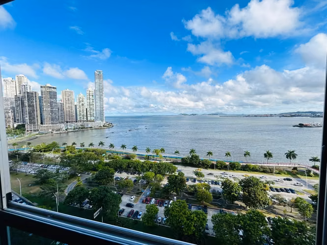 ALQUILO ESPECTACULAR APARTAMENTO EN AVENIDA BALBOA