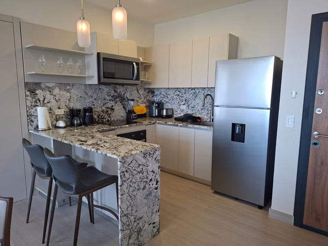 En Venta Apartamento de 2 recámaras en PH Arcadia del Este - Imagen 6
