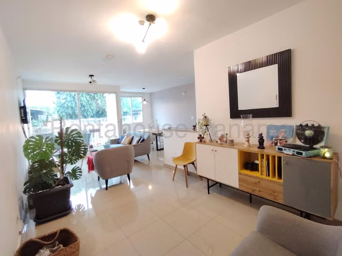 Apartamento en venta en Las Cumbres MS