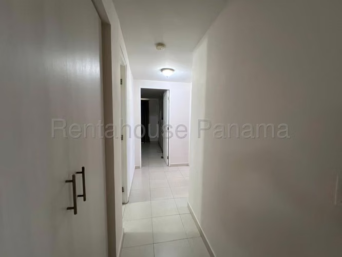 Se Vende Apartamento en Versalles MDV26-6774