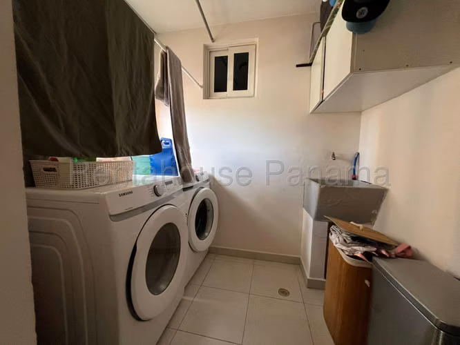 Se Vende Apartamento en Versalles MDV26-6774