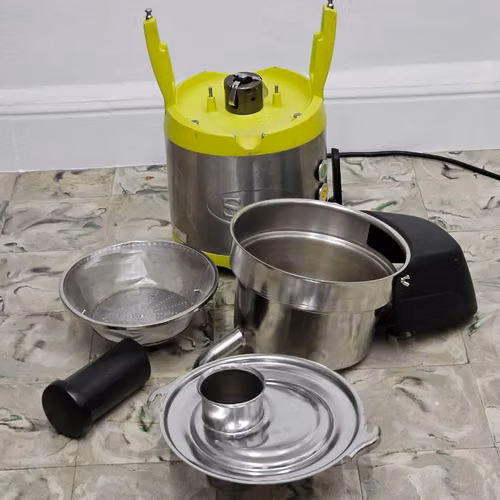 Centrifugadora de frutas y verduras Santos 68