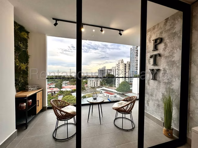 Alquiler de apartamento en Coco del Mar AK