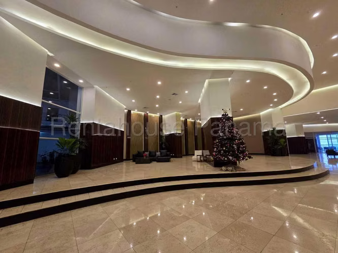 Apartamento en Venta en Oasis on the Bay Punta Pacifica  CIG 266930