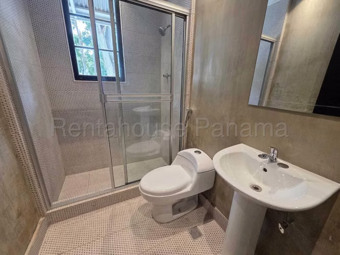 Casa Parcialmente Amoblada en Venta Balboa, CIG263867