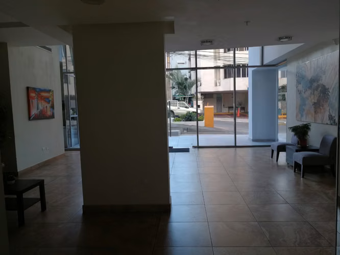 Venta Amplio Apartamento PH Deluna Park View, Villa de la Fuente No. 1
