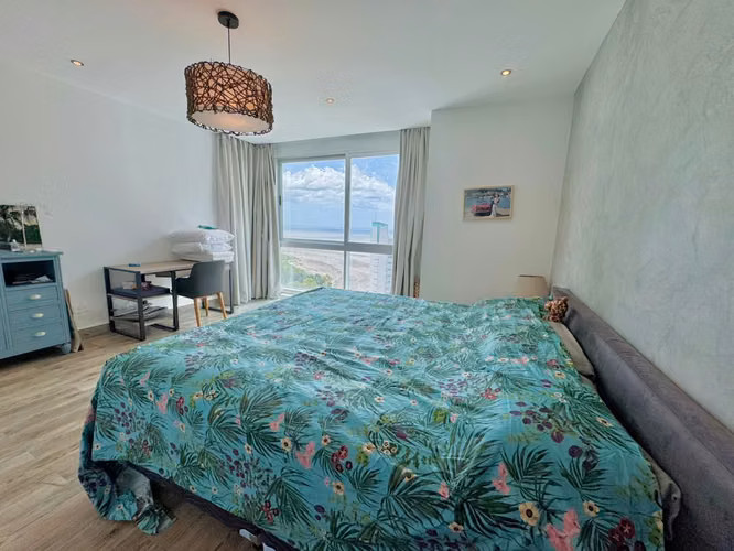 Vendo Apartamento  PH Titanium Costa del Este