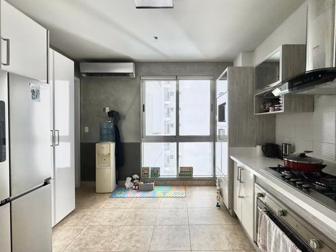 Vendo Apartamento  PH Titanium Costa del Este