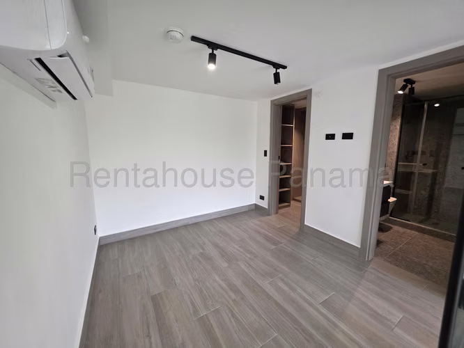 Alquiler de apartamento en Coco del Mar AK