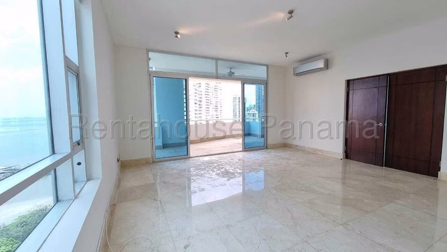Alquiler de apartamento en Punta Paitilla AK