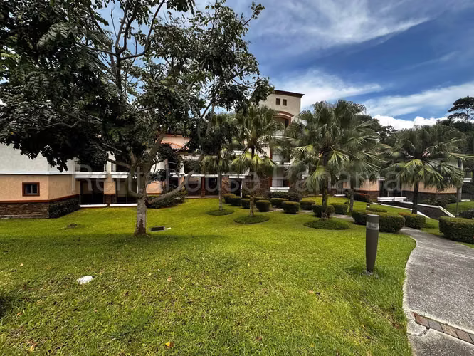 Apartamento en Venta en Clayton AFC 26- 1712