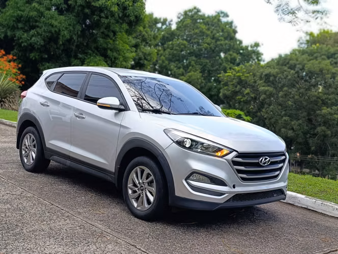 HYUNDAI TUCSON 2018 NEGOCIABLE