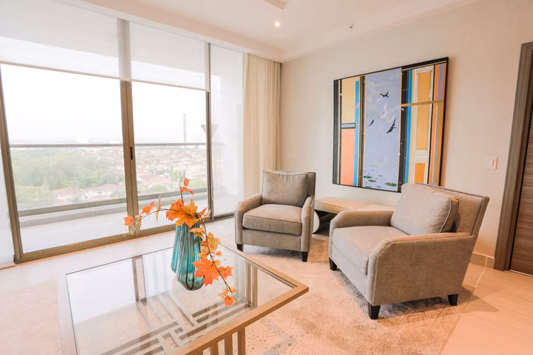 (04) Venta de Apartamento Amoblado – Parkview, Costa del Este