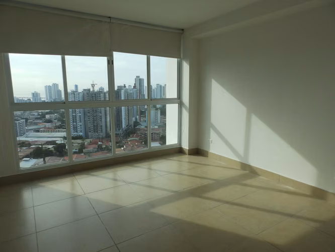Se Vende Apartamento en Hato Pintado LA26-7167