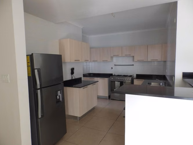 Se Vende Apartamento en Hato Pintado LA26-7167