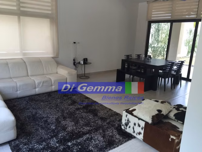 ALQUILER DE CASA SEMIAAMOBLADA - PANAMÁ PACÍFICO - P.H. NATIVA