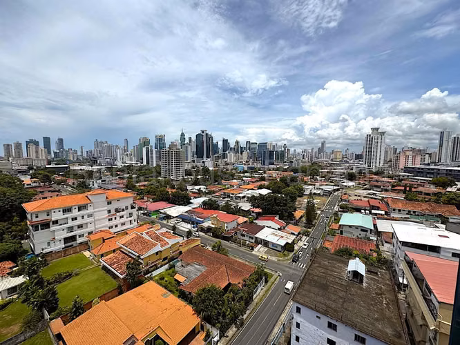 Se Vende Apartamento en San Francisco YDU