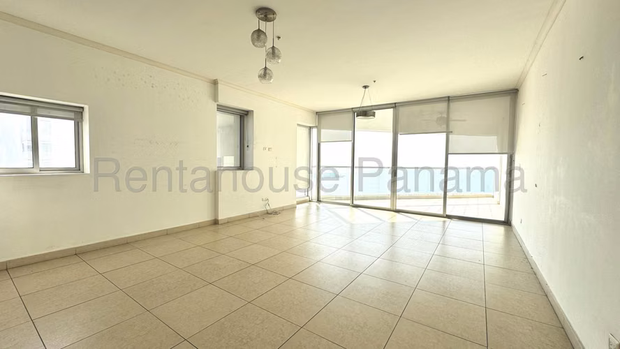 Apartamento en venta en Avenida Balboa MS