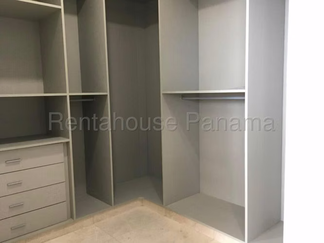 Alquiler de apartamento en Coco del Mar AK - Imagen 11
