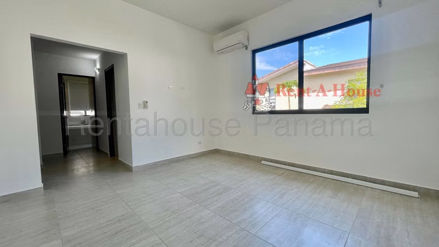 Alquiler de Amplia Casa en Panama Pacifico 25*9253Mfk