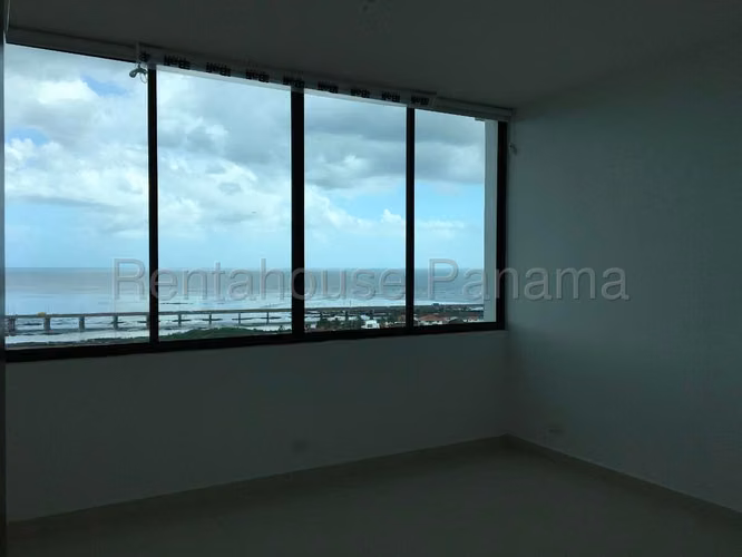 Alquiler de Apartamento con Vista Al Mar en Coco del Mar 26*7154Mfk - Imagen 9