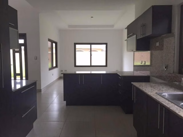 Venta de casa en Costa Sur AK