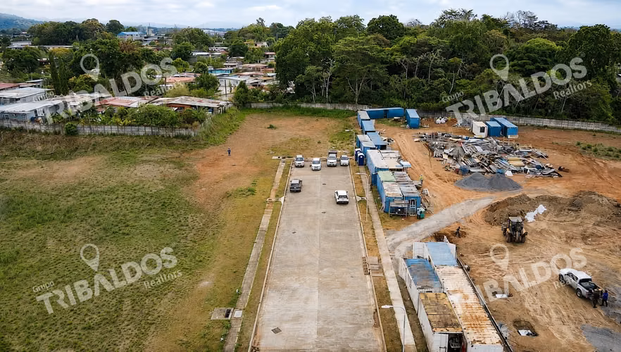 Venta de terreno industrial en Tocumen Storage Complex Mañanitas