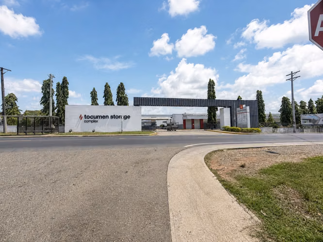 Venta de terreno industrial en Tocumen Storage Complex Mañanitas