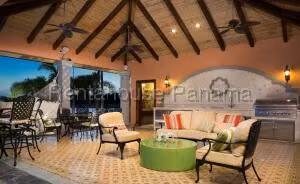 Venta de Casa con 3920m2 en El Chiru PH Buenaventura 26-7064SR