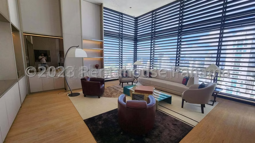 Apartamento en Alquiler en Bella Vista  JG