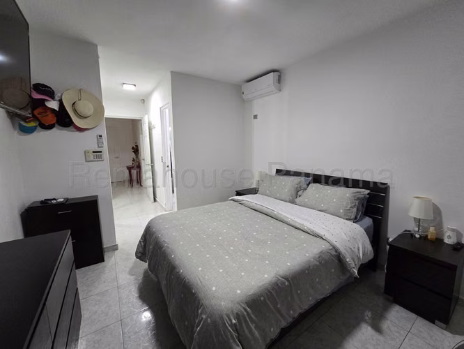 Venta de Amplia Casa en San Antonio Mts2: 265.81 PD