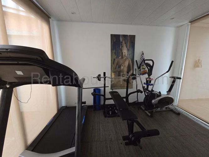 Venta de Amplia Casa en San Antonio Mts2: 265.81 PD