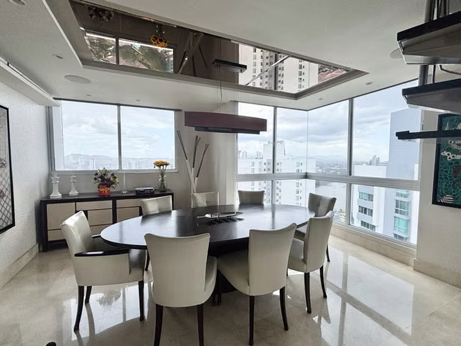 Exclusivo Penthouse en Coco del Mar