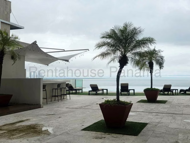 Se Vende Apartamento en Punta Pacifica VLU26-6930