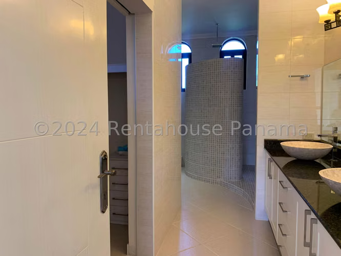 Se Alquila Casa en Coronado LA26-4417 - Imagen 16