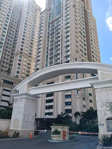 Lujoso Penthouse en Alquiler – Céntrico, Exclusivo y con Vista Inigualable